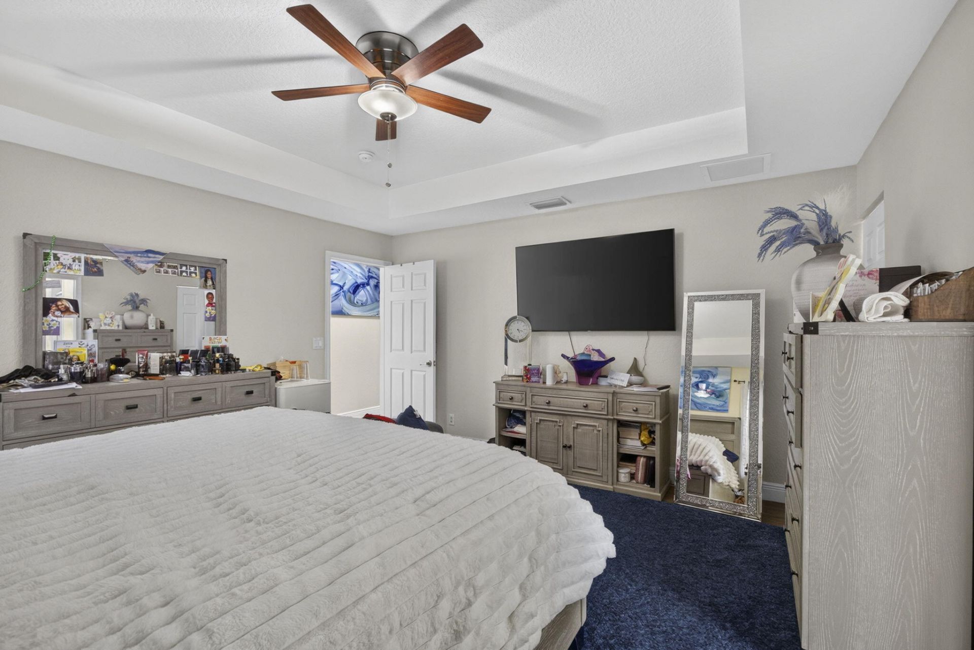 6021 Adriatic Way, West Palm Beach, FL 33413 Photo