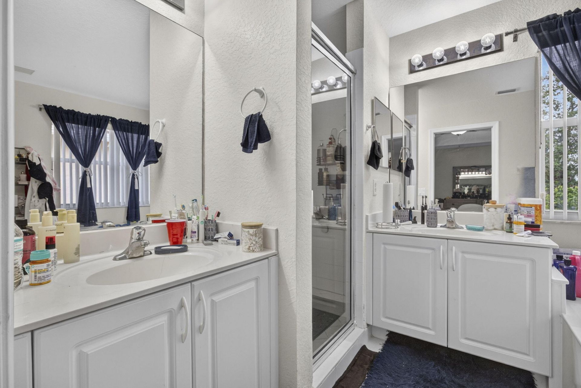 6021 Adriatic Way, West Palm Beach, FL 33413 Photo