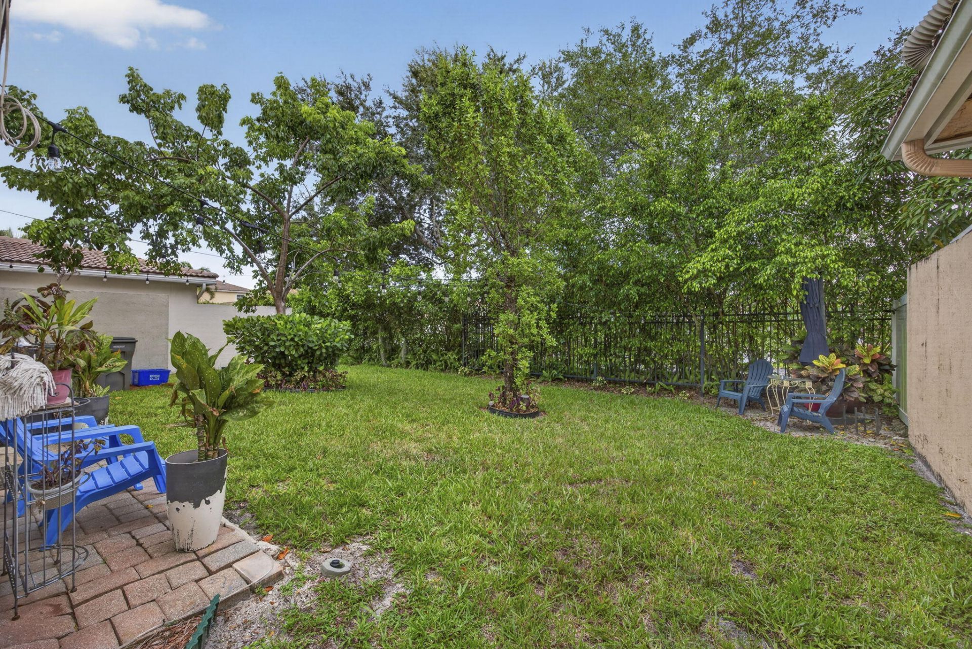 6021 Adriatic Way, West Palm Beach, FL 33413 Photo