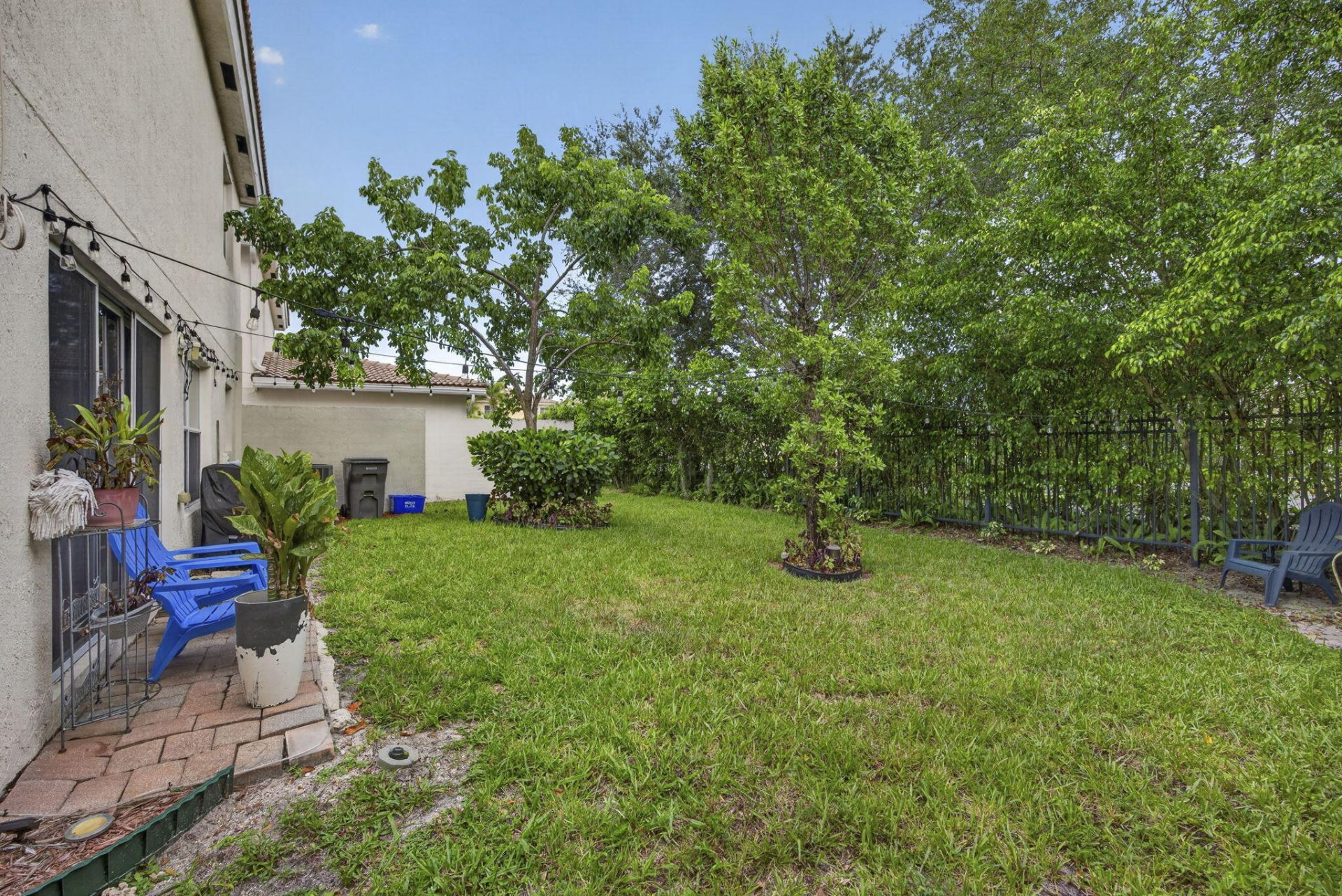 6021 Adriatic Way, West Palm Beach, FL 33413 Photo