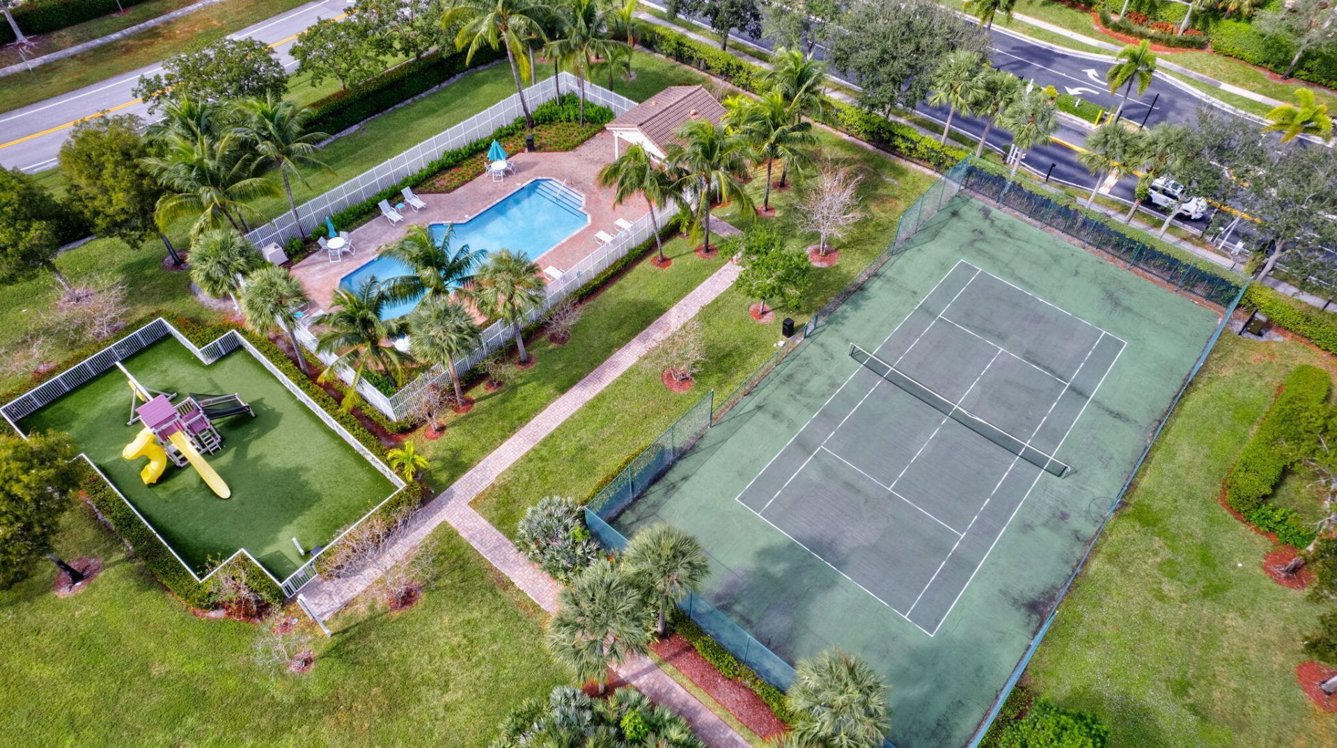 6021 Adriatic Way, West Palm Beach, FL 33413 Photo