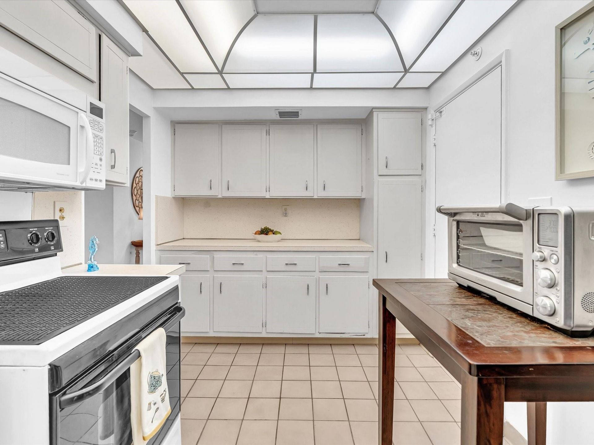3300 NE 36th Street, Unit 312A, Fort Lauderdale, FL 33308 Photo