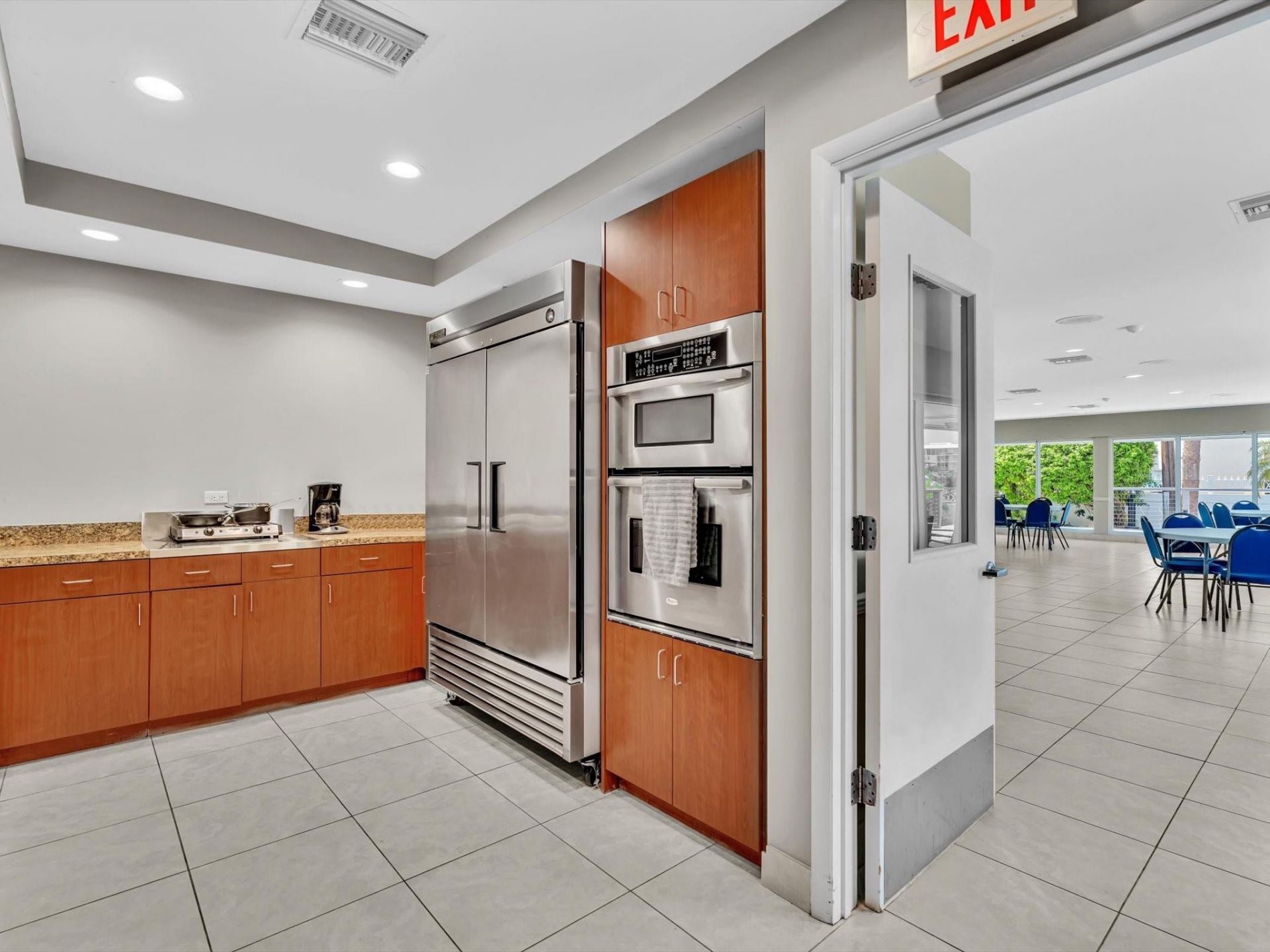 3300 NE 36th Street, Unit 312A, Fort Lauderdale, FL 33308 Photo