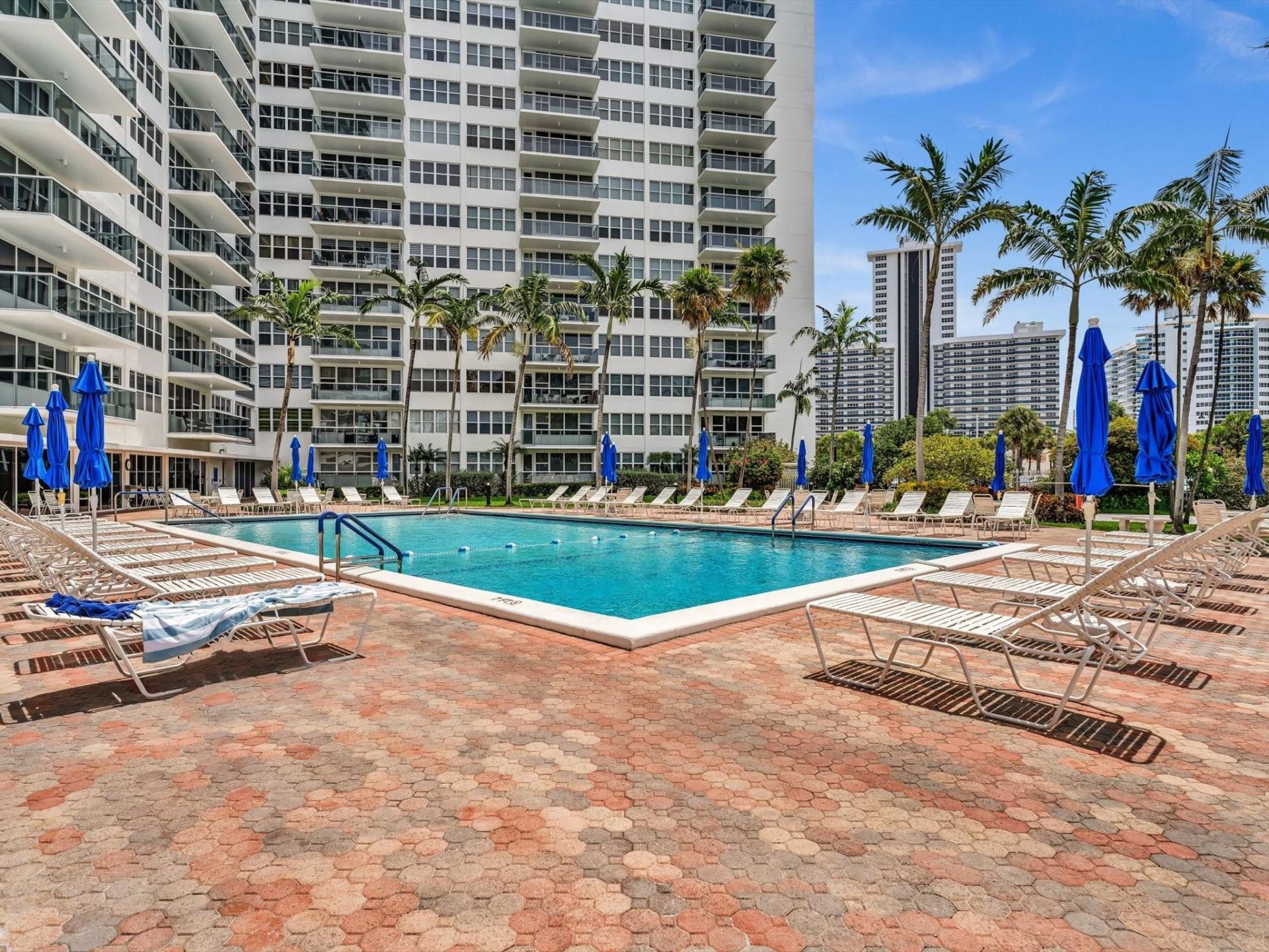 3300 NE 36th Street, Unit 312A, Fort Lauderdale, FL 33308 Photo