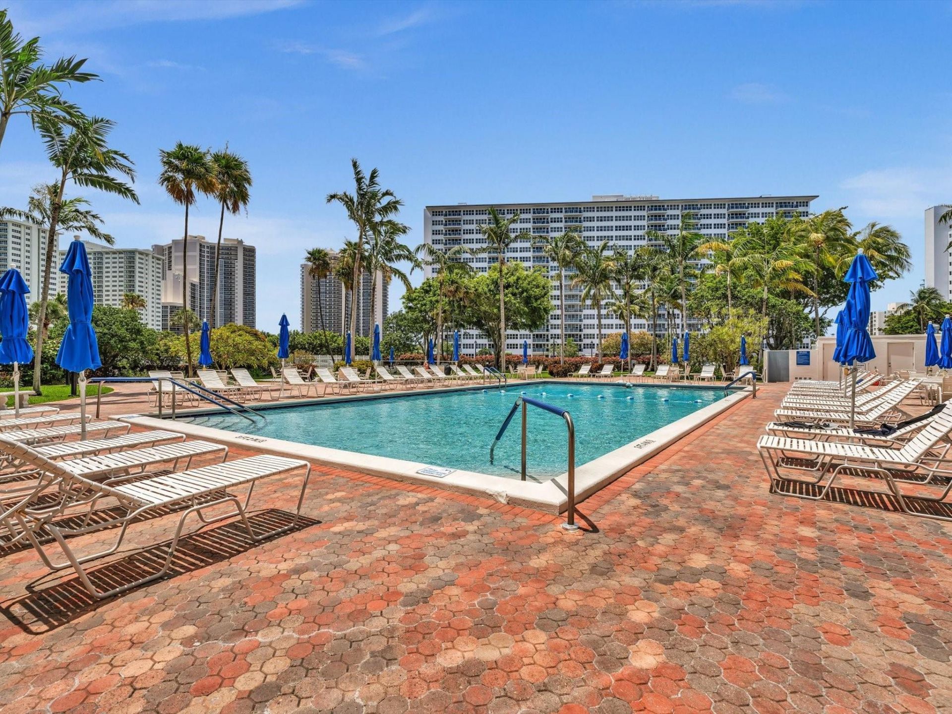 3300 NE 36th Street, Unit 312A, Fort Lauderdale, FL 33308 Photo