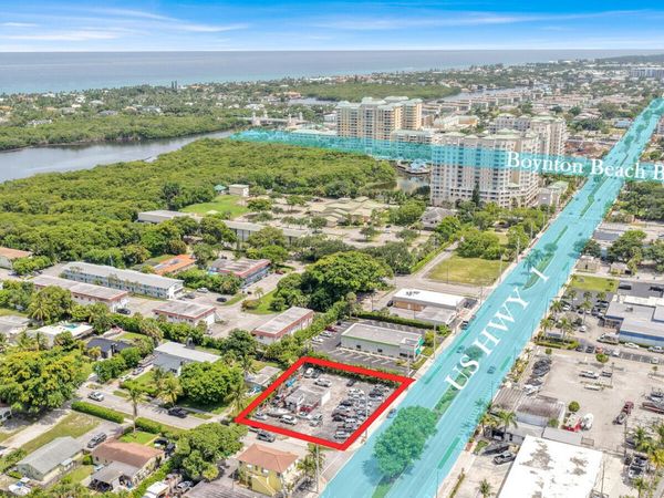 724 N FEDERAL Highway, Boynton Beach, FL 33474