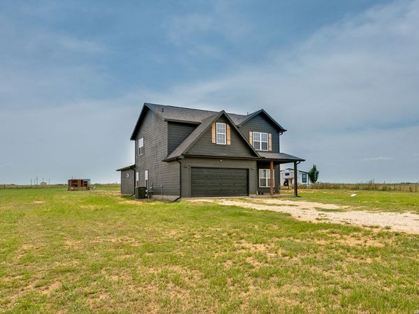 500 County Road 2645, Moore, TX 78057