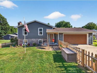 1110 E Front Street, Dover, OH 44622