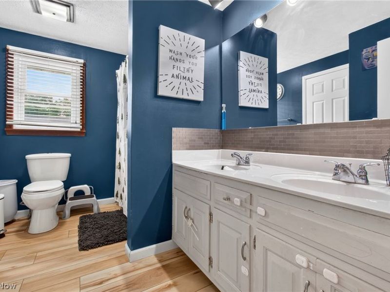 1110 E Front Street, Dover, OH 44622 Photo 13