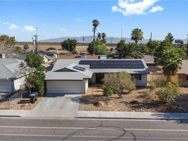 2004 W Mesquite Avenue , Las Vegas, NV 89106