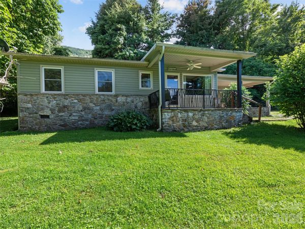 51 Atari Road , Waynesville, NC 28786