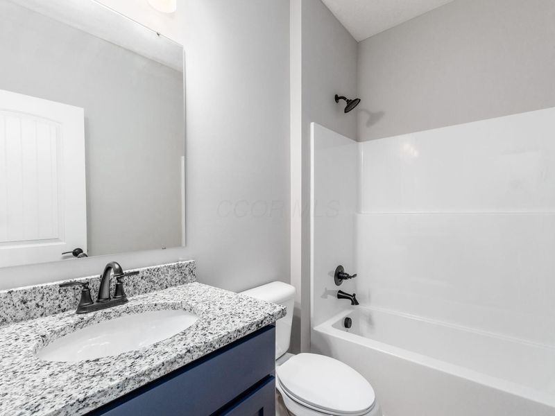 5819 Basil Western Road NW, Carroll, OH 43112 Photo 9