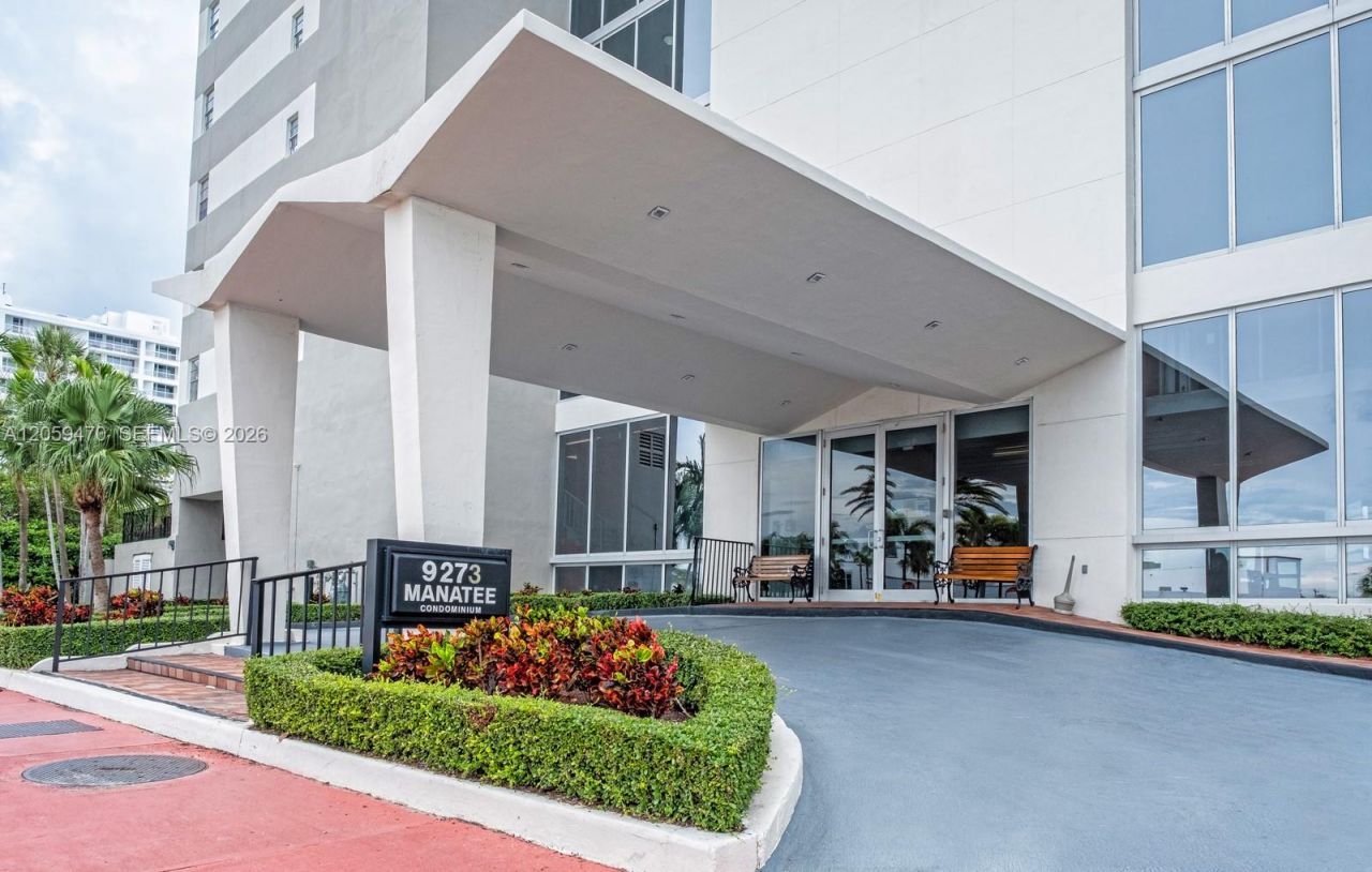 9273 Collins Ave , Unit 212, Surfside, FL 33154 Photo