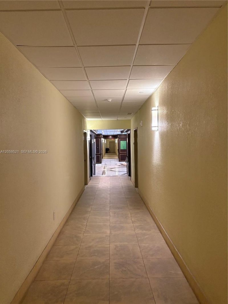 625 Biltmore Way, Unit 501, Coral Gables, FL 33134 Photo