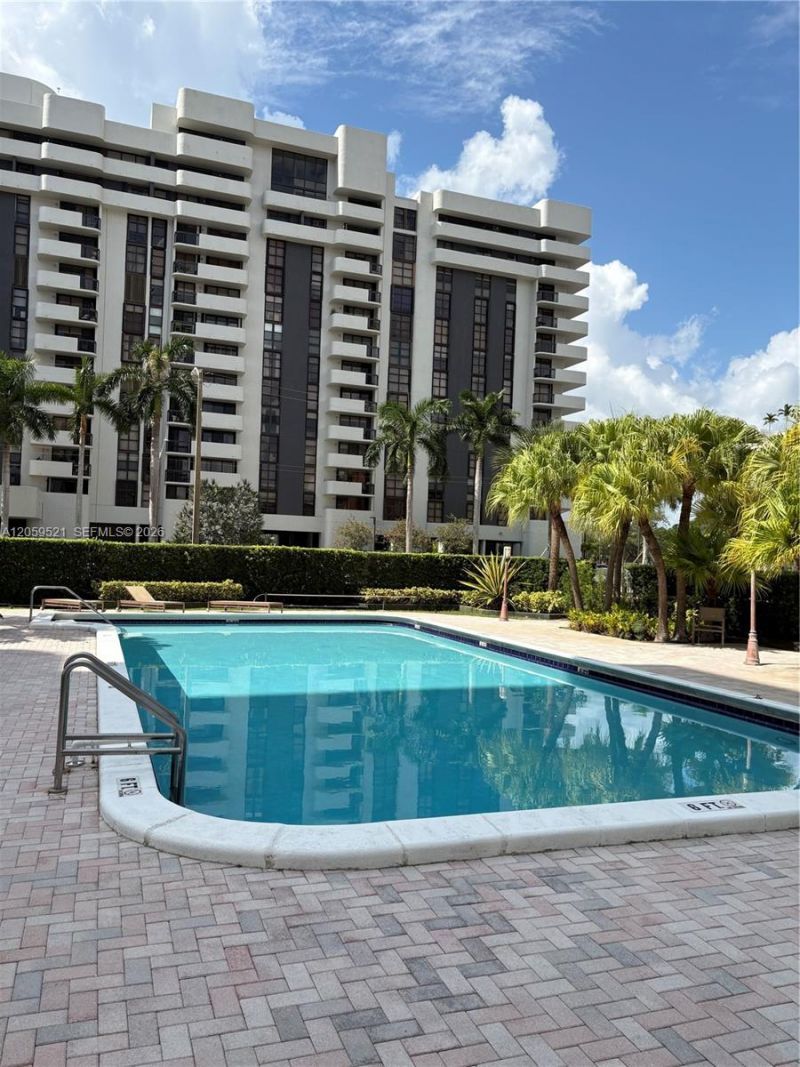 625 Biltmore Way, Unit 501, Coral Gables, FL 33134 Photo