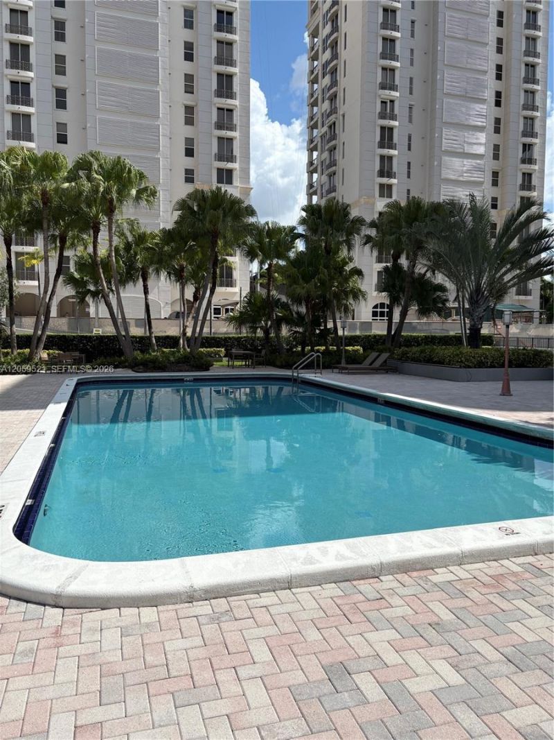 625 Biltmore Way, Unit 501, Coral Gables, FL 33134 Photo