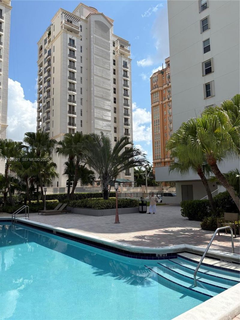 625 Biltmore Way, Unit 501, Coral Gables, FL 33134 Photo