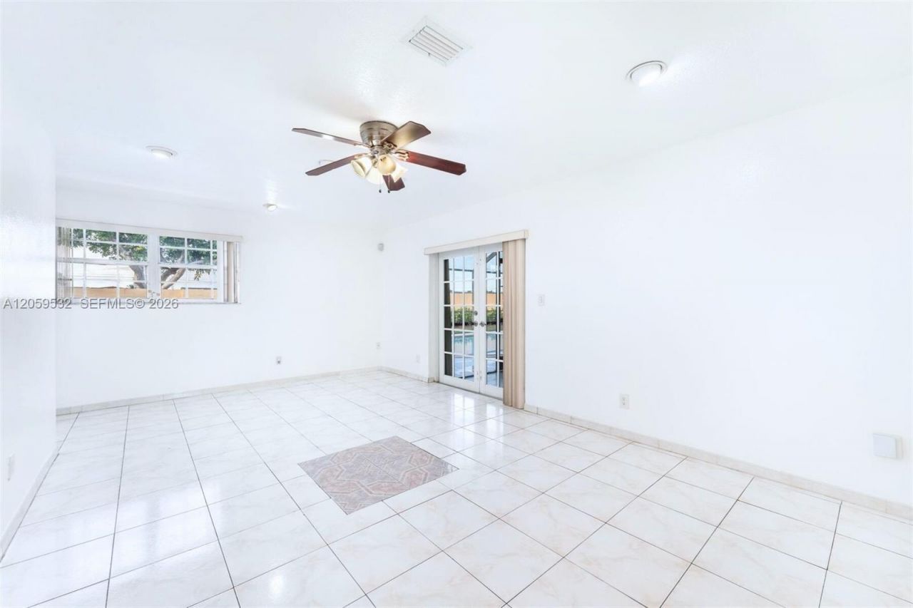 10835 SW 152nd Ter, Miami, FL 33157 Photo