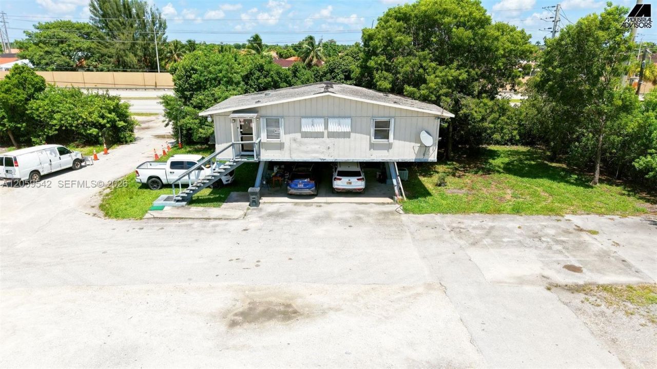 90 NW 137th Ave , Miami, FL 33182 Photo