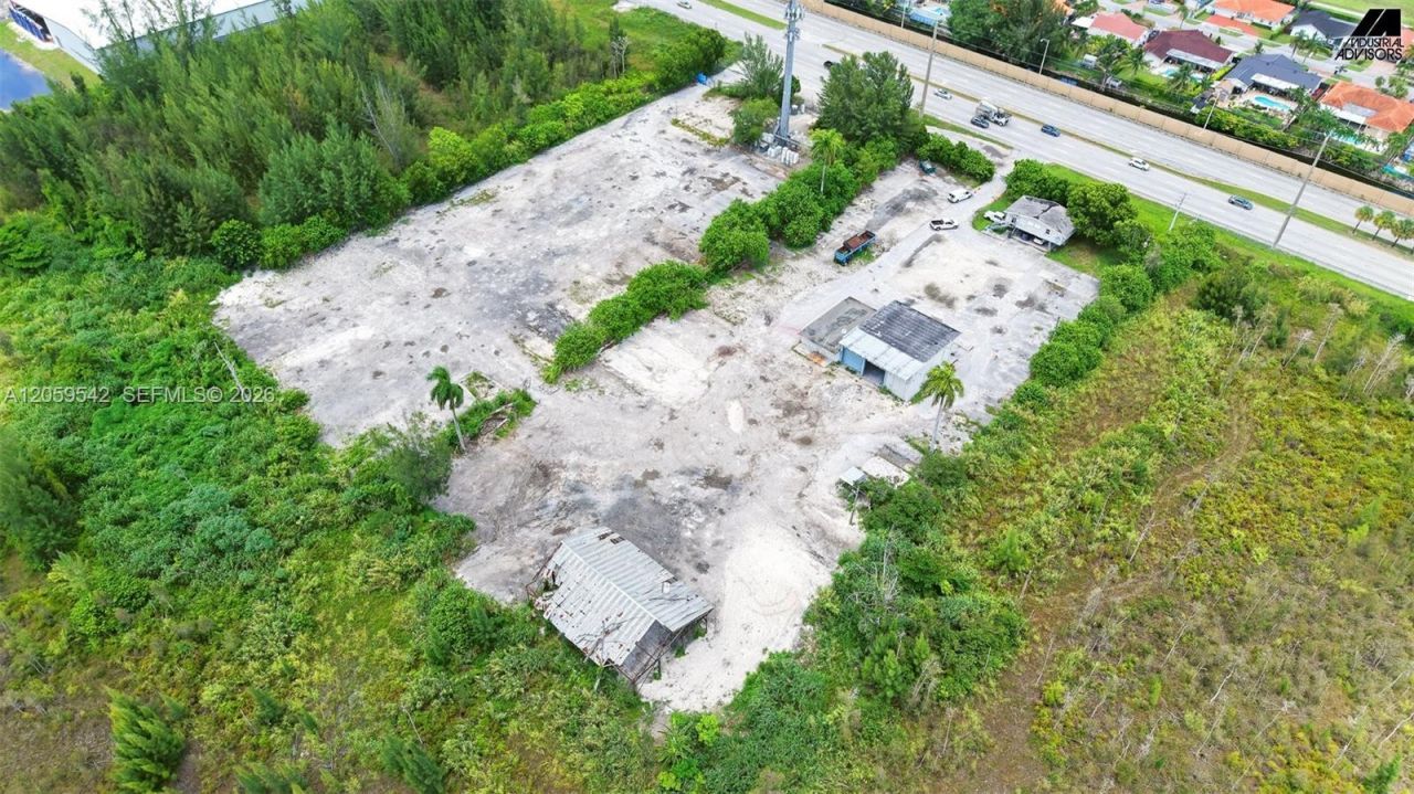 90 NW 137th Ave , Miami, FL 33182 Photo
