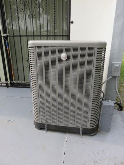 12300 SW 18 Te , Miami, FL 33175 Photo