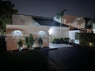 12300 SW 18 Te , Miami, FL 33175 Photo