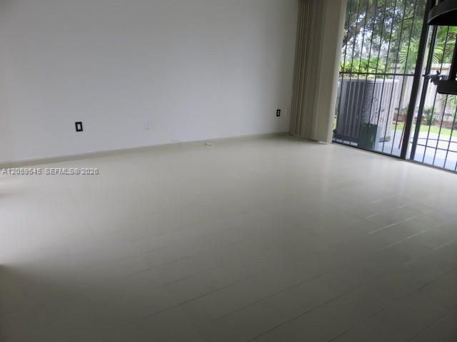 12300 SW 18 Te , Miami, FL 33175 Photo