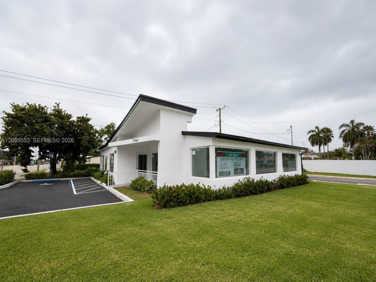 7061 Taft St , Unit B, Hollywood, FL 33024 Photo
