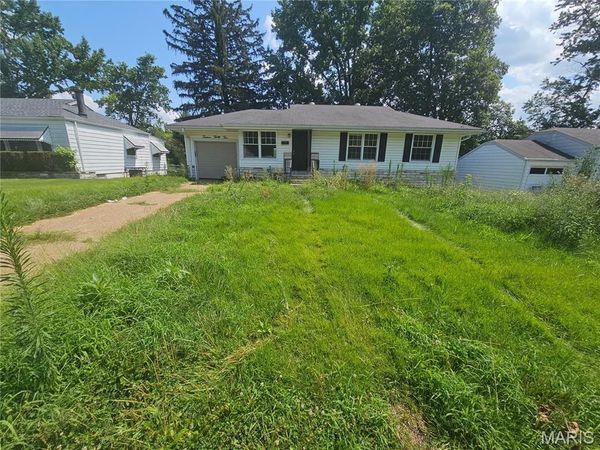 1232 Addison Drive , Florissant, MO 63137