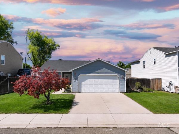 12976 Alicia St, Caldwell, ID 83607