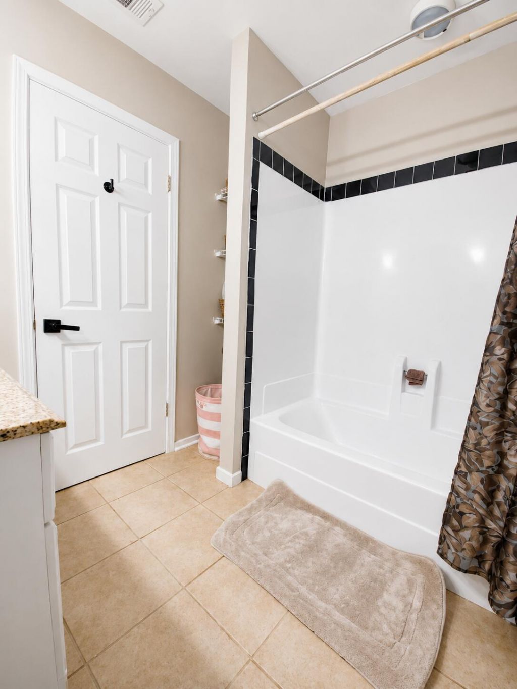 130 Luden Drive Photo 24