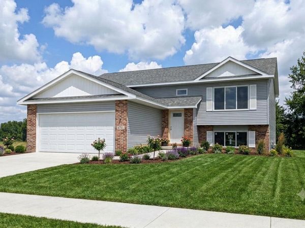 6761 Whitcomb Street, Merrillville, IN 46410