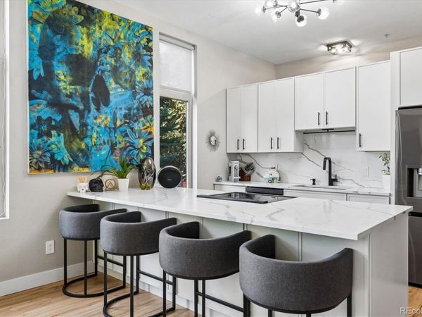 220 Roslyn Street, Unit 701, Denver, CO 80230