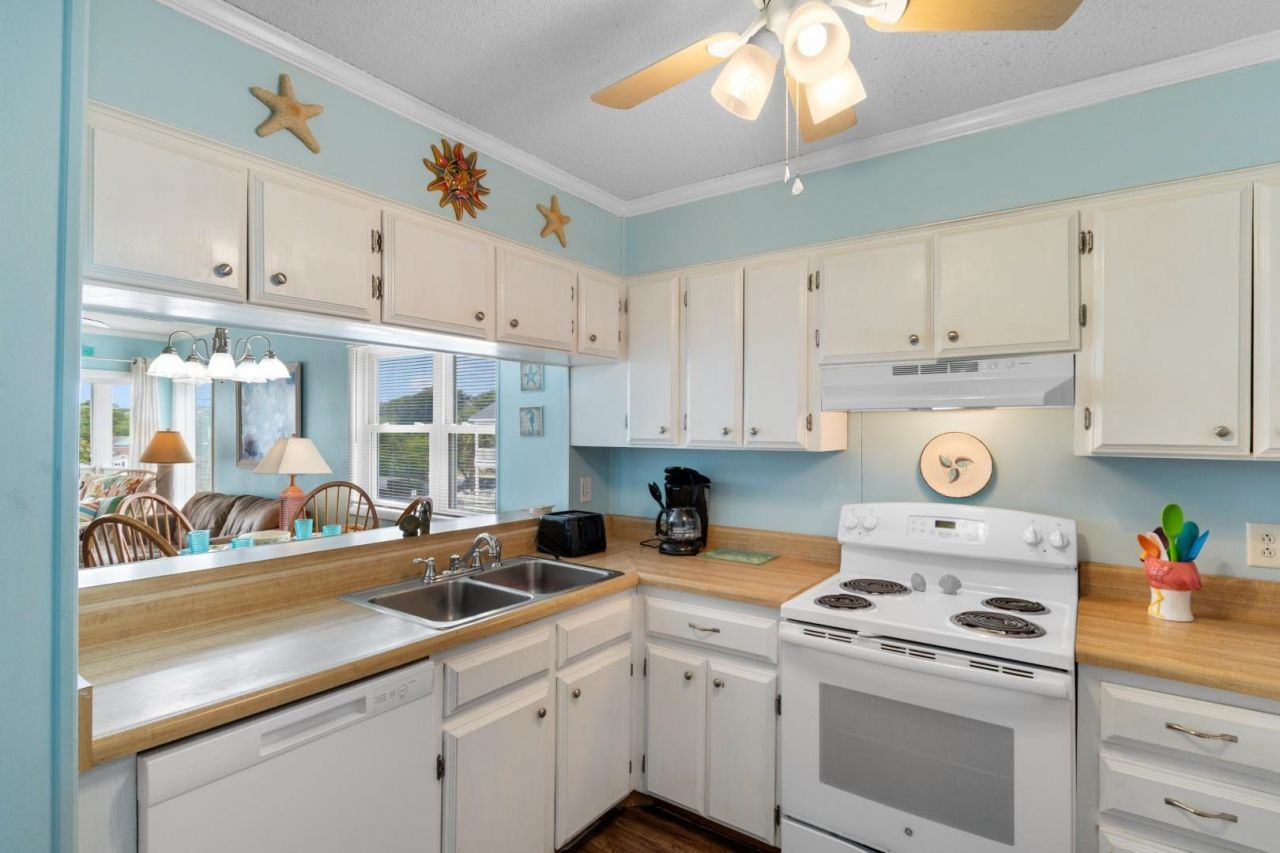 3610 S Ocean Blvd.  Photo 4