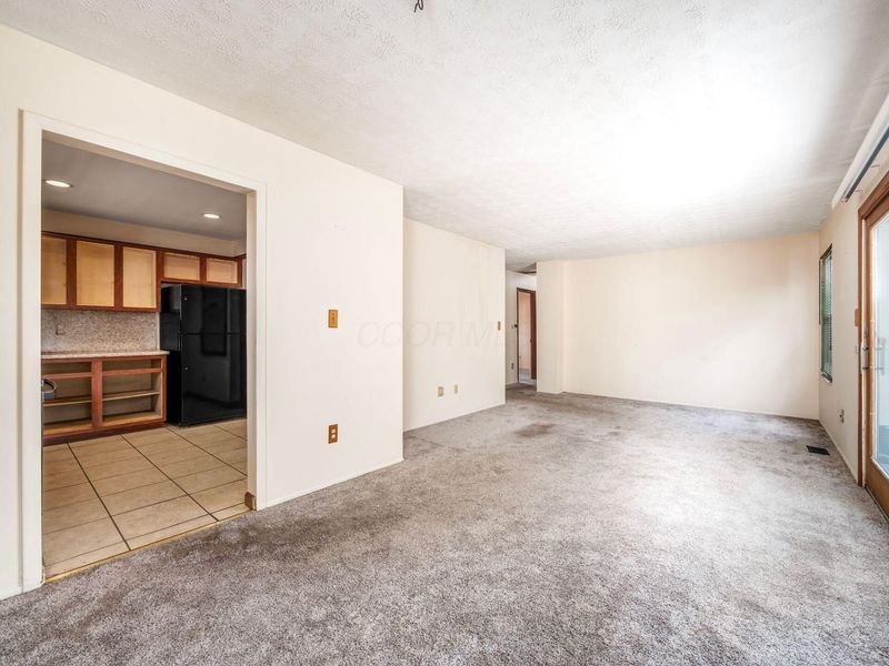 6607 Birch Park Drive, Galloway, OH 43119 Photo 10