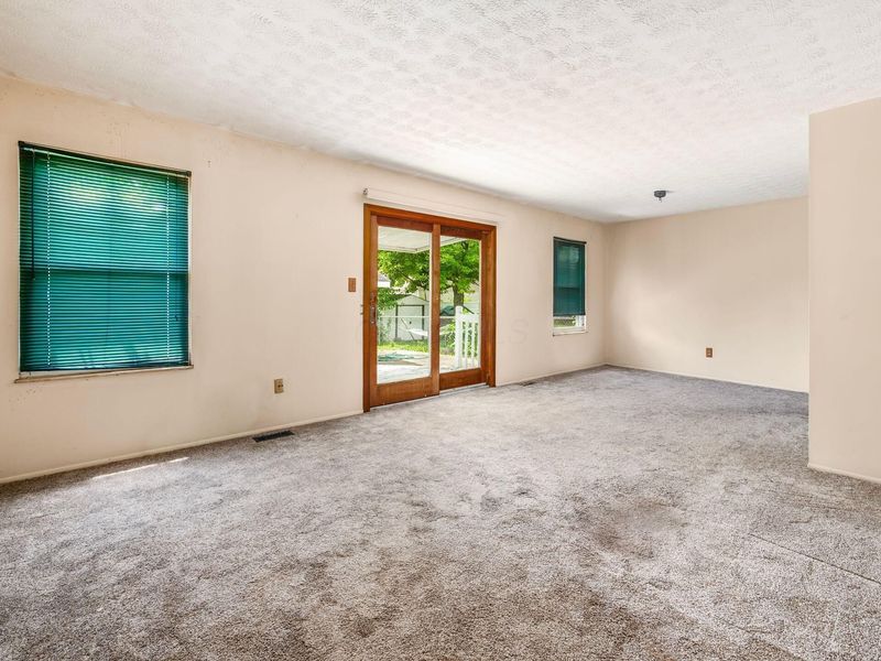 6607 Birch Park Drive, Galloway, OH 43119 Photo 11