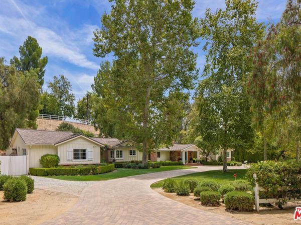 5840 Round Meadow Road, Hidden Hills, CA 91302