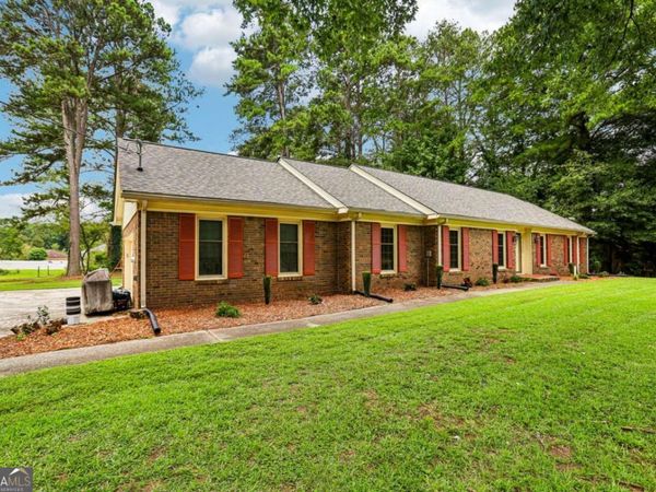 145 White Road, Fayetteville, GA 30214