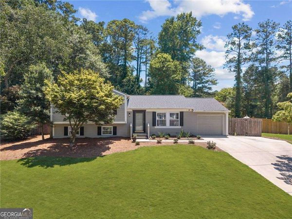 472 Barnesdale Drive, Marietta, GA 30068