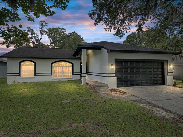 8054 KAITLIN CIRCLE , LAKELAND, FL 33810