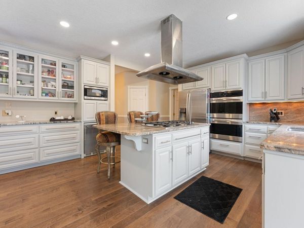 6453 Oxford Road N, Shakopee, MN 55379