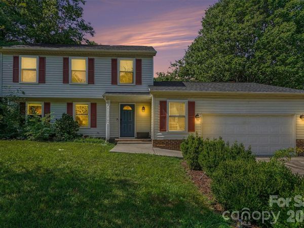 10724 Downpatrick Place, Charlotte, NC 28262