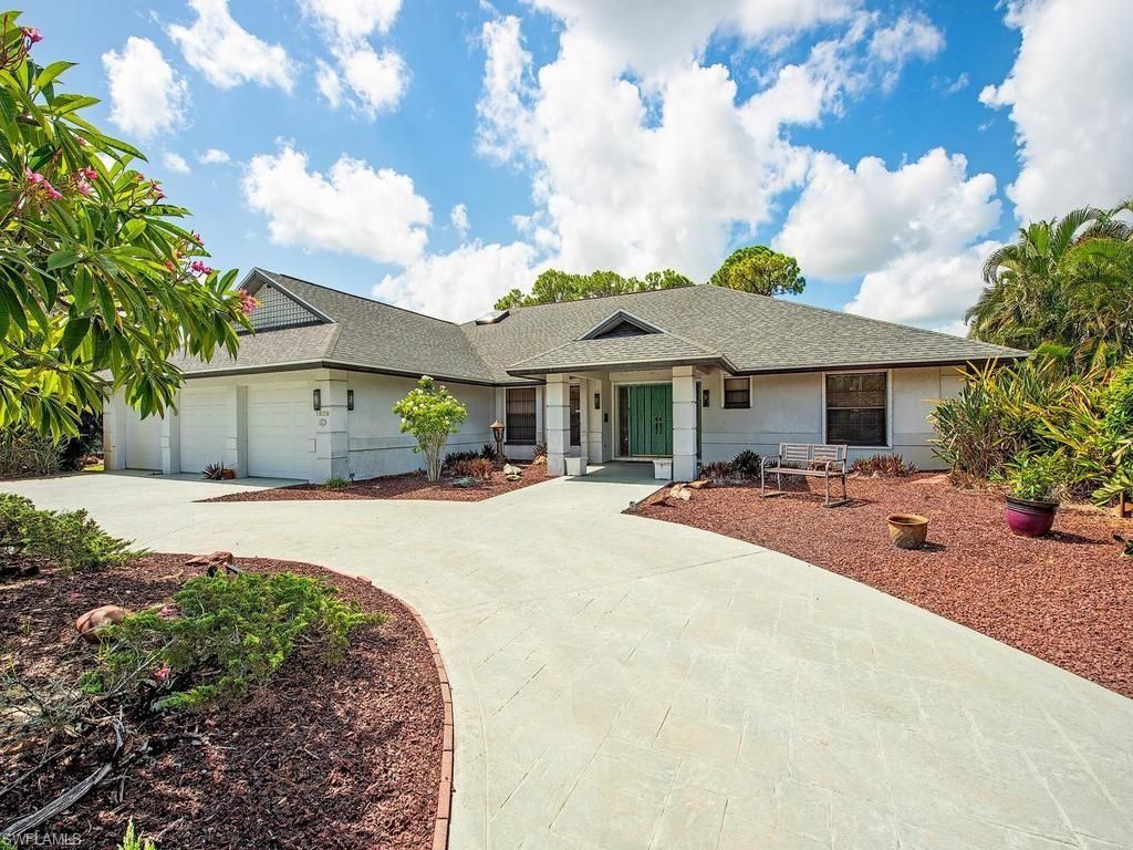 1926 Princess Ct, Naples, FL 34110 Photo