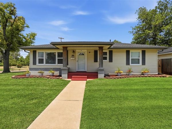 1810 Ponca Avenue, Enid, OK 73703