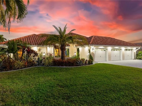 2318 SE 27th ST, CAPE CORAL, FL 33904