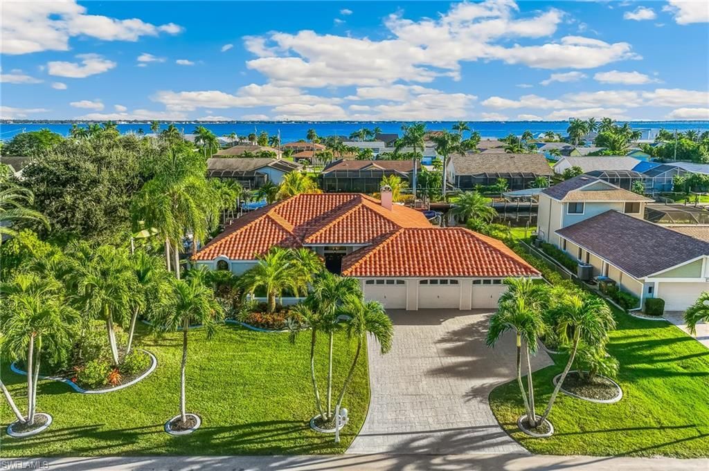 2318 SE 27th St, Cape Coral, FL 33904 Photo