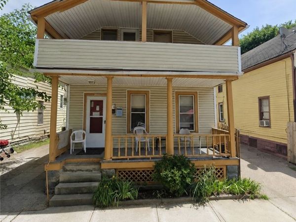 1065 E 77th Street , Cleveland, OH 44103