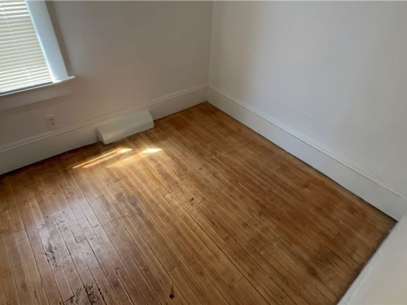 1065 E 77th Street, Cleveland, OH 44103 Photo 6