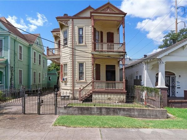 2544 URSULINES Avenue, New Orleans, LA 70119