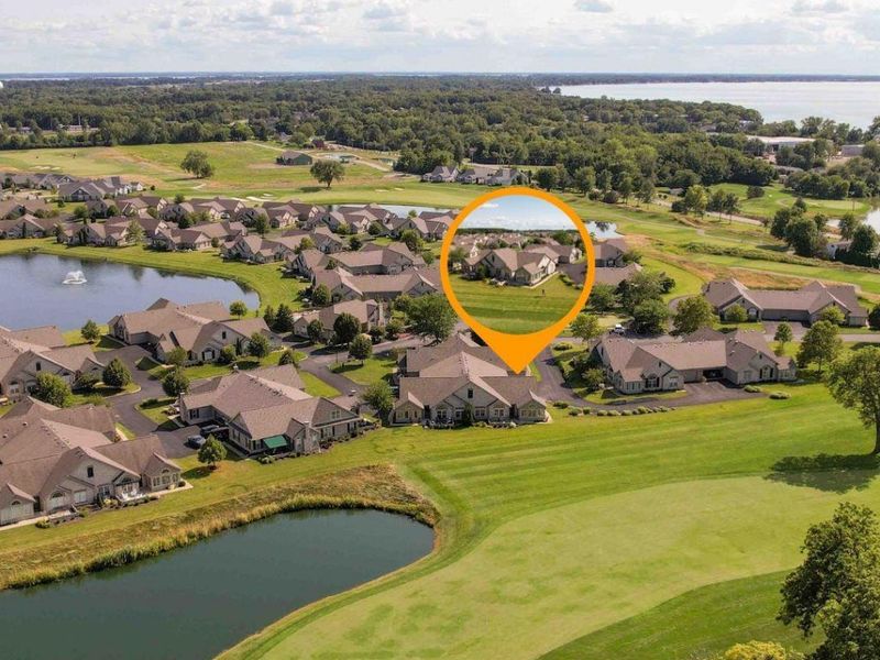 2680 N Canterbury Circle, Unit B, Port Clinton, OH 43452 Photo 2